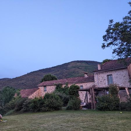 Bed and Breakfast Le Moulin D'Arcas. Prémian Exterior foto