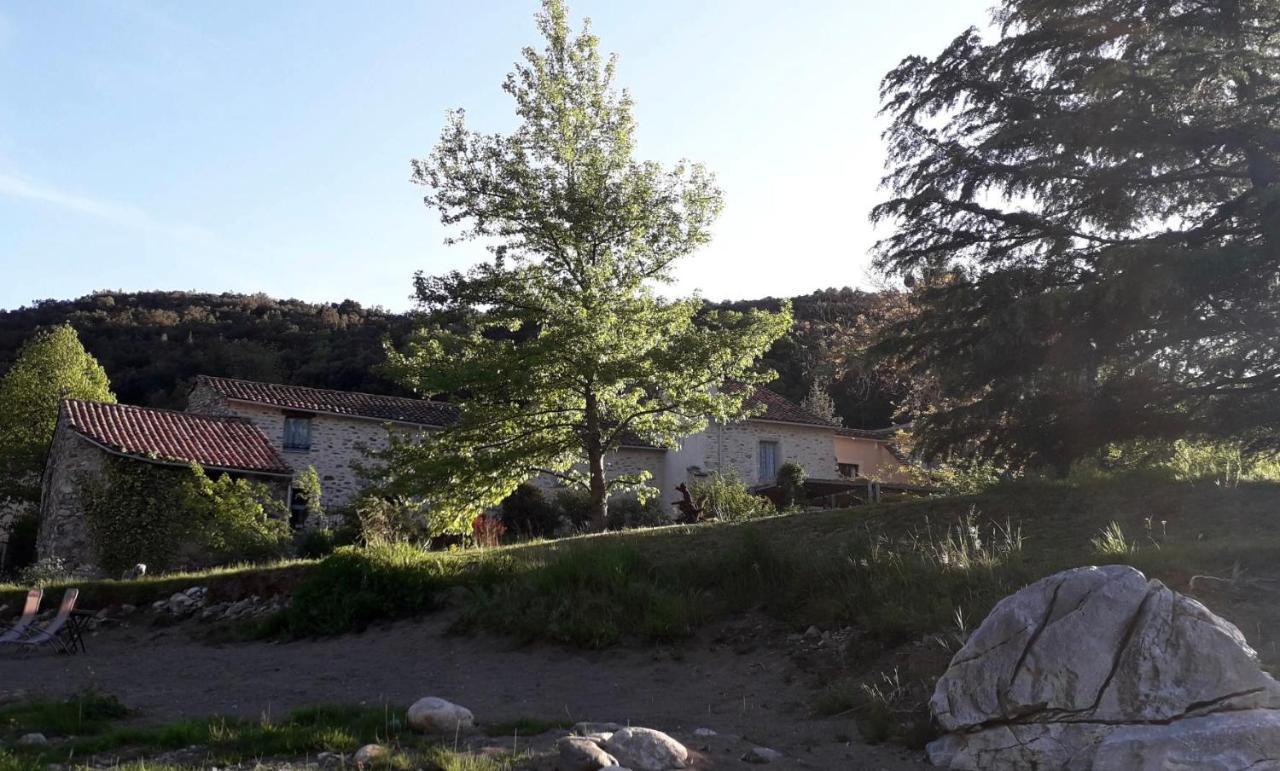 Bed and Breakfast Le Moulin D'Arcas. Prémian Exterior foto