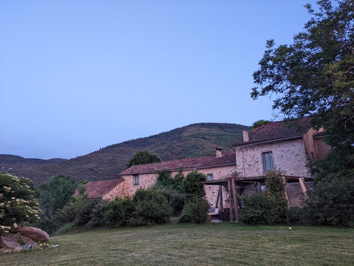 Bed and Breakfast Le Moulin D'Arcas. Prémian Exterior foto